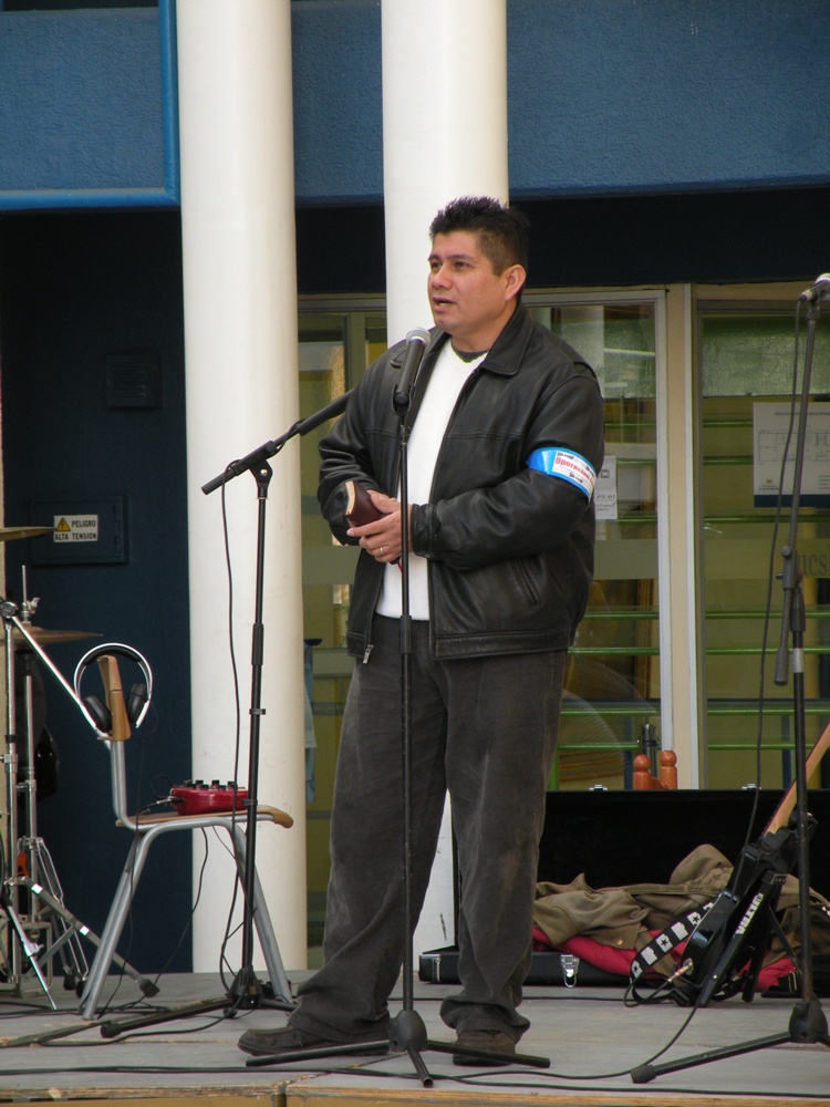 dscn3402-a23-pastor-ricardo-plazas-desafia-a-la-juventud-universitaria-a-nacer-de-nuevo dscn3402-a23-pastor-ricardo-plazas-desafia-a-la-juventud-universitaria-a-nacer-de-nuevo